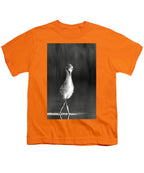 Curious Young Bird Standing in Water - Youth T-Shirt