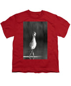 Curious Young Bird Standing in Water - Youth T-Shirt