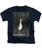 Curious Young Bird Standing in Water - Kids T-Shirt