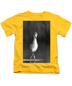 Curious Young Bird Standing in Water - Kids T-Shirt