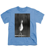 Curious Young Bird Standing in Water - Youth T-Shirt