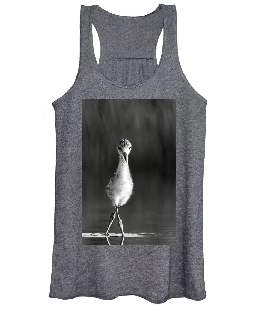 Curious Young Bird Standing in Water - Women's Tank Top