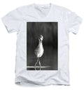 Curious Young Bird Standing in Water - Men's V-Neck T-Shirt