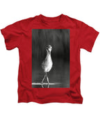 Curious Young Bird Standing in Water - Kids T-Shirt
