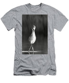 Curious Young Bird Standing in Water - T-Shirt