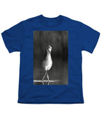 Curious Young Bird Standing in Water - Youth T-Shirt