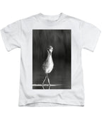 Curious Young Bird Standing in Water - Kids T-Shirt