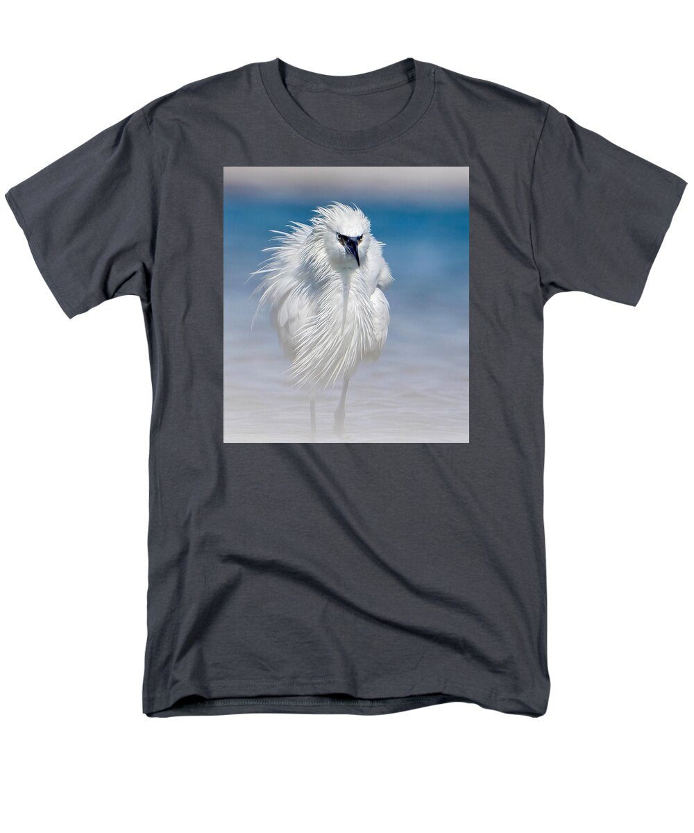Elegant White Egret in Water - Men's T-Shirt  (Regular Fit)
