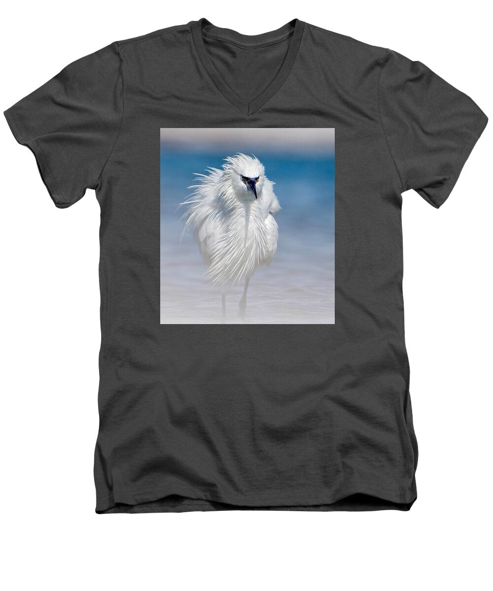 Elegant White Egret in Water - Men's V-Neck T-Shirt