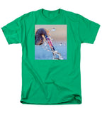 Heron Catching Its Prey in Motion - Men's T-Shirt  (Regular Fit)