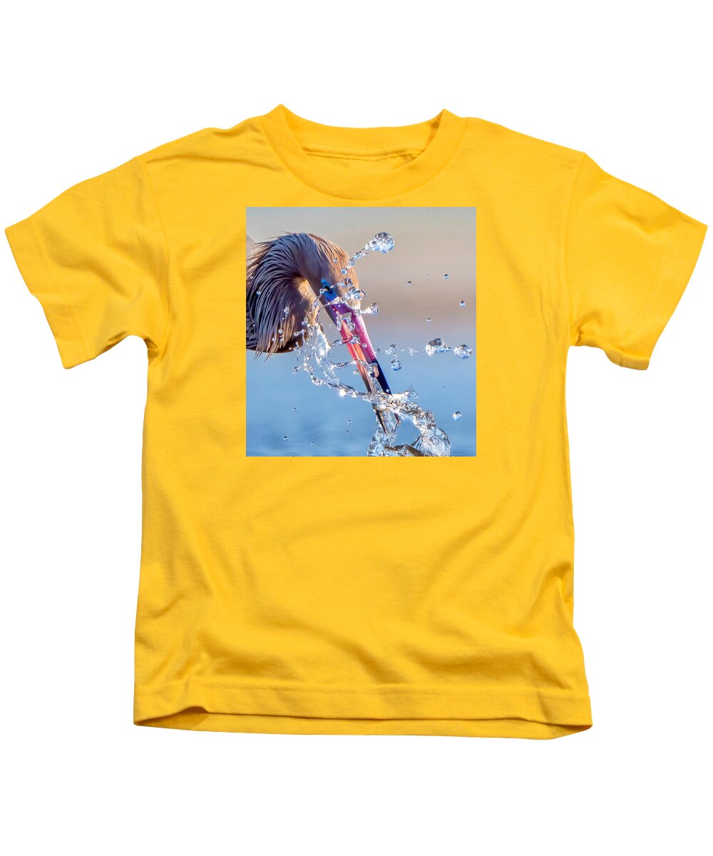 Heron Catching Its Prey in Motion - Kids T-Shirt