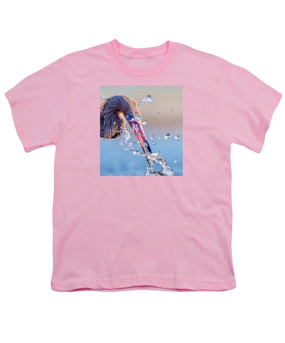 Heron Catching Its Prey in Motion - Youth T-Shirt