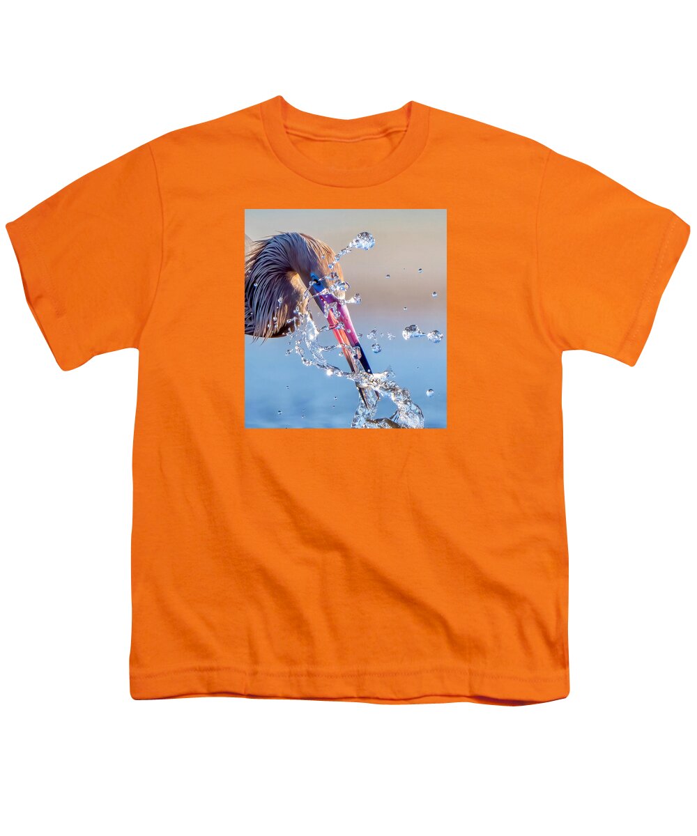 Heron Catching Its Prey in Motion - Youth T-Shirt