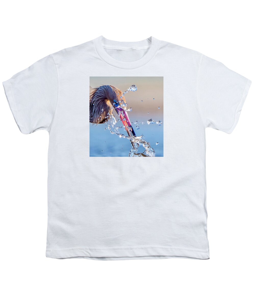 Heron Catching Its Prey in Motion - Youth T-Shirt