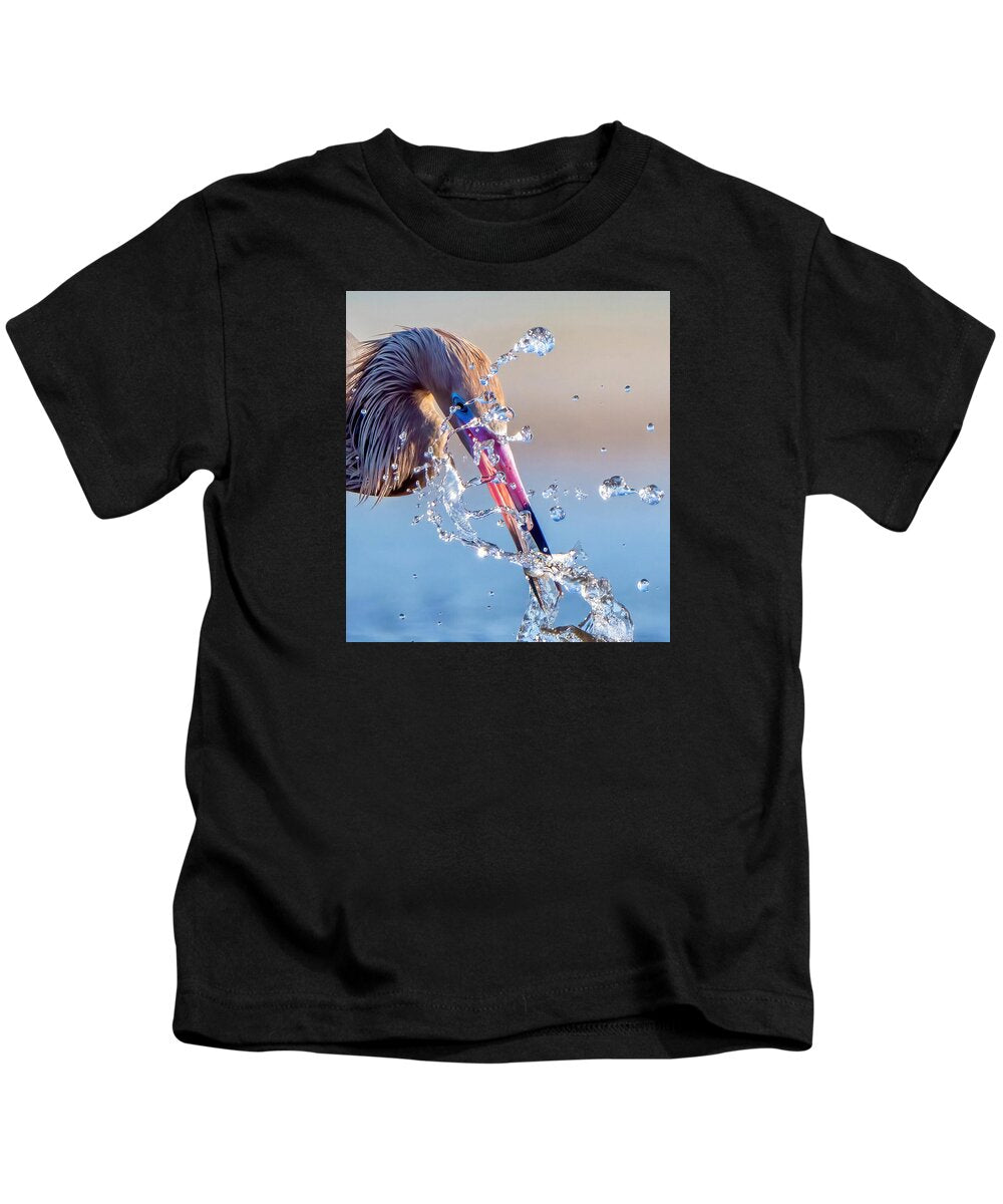 Heron Catching Its Prey in Motion - Kids T-Shirt