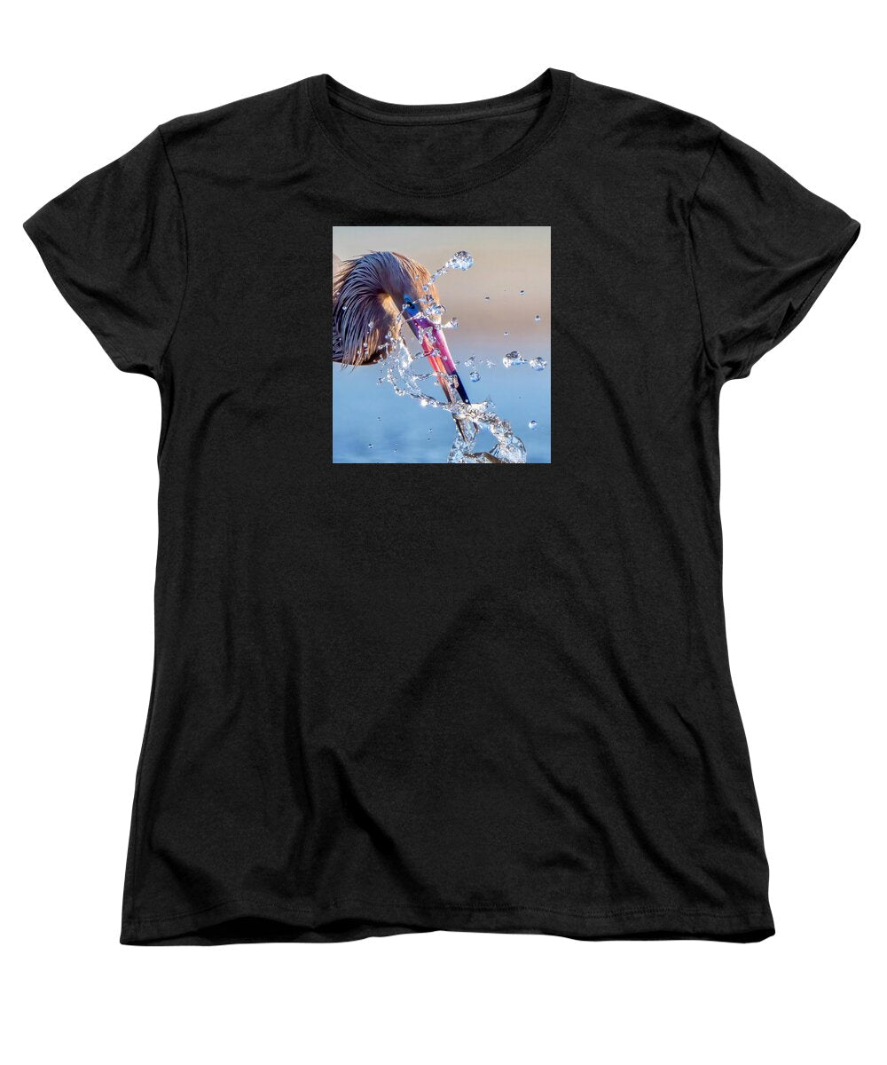 Heron Catching Its Prey in Motion - Women's T-Shirt (Standard Fit)