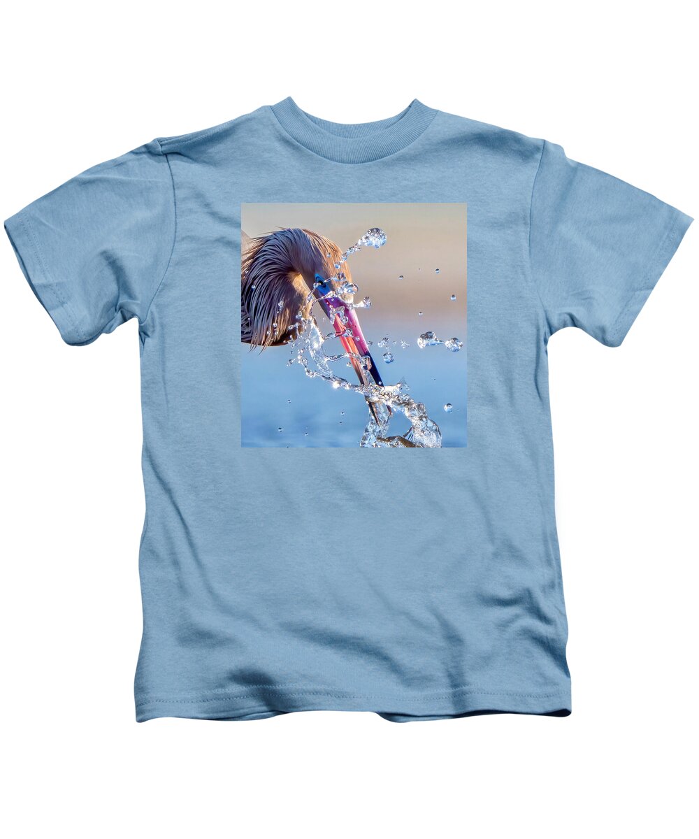Heron Catching Its Prey in Motion - Kids T-Shirt